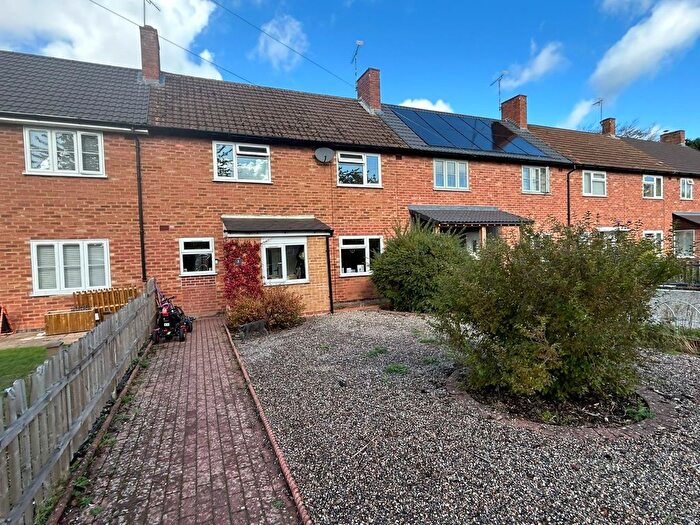 3 Bedroom Terraced House For Sale In Lancaster Place, Kenilworth, Warwickshire, CV8