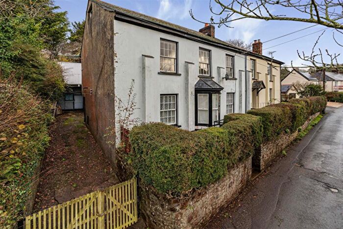 4 Bedroom Semi-Detached House For Sale In Park Road, Hatherleigh, Okehampton, EX20
