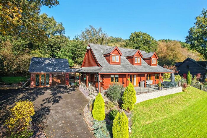 4 Bedroom Detached House For Sale In Oakmead Road, Llanharan, Pontyclun, Rhondda Cynon Taff, CF72
