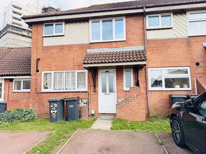 1 Bedroom Terraced House To Rent In Westerdale, Luton, LU4