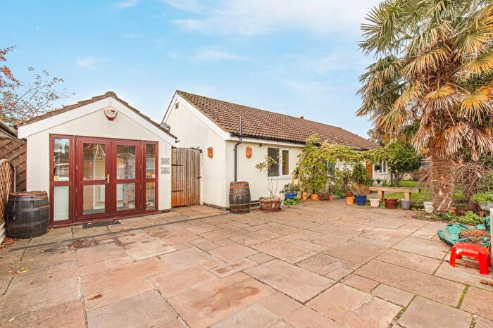 4 Bedroom Detached Bungalow For Sale In Detached Corner Plot Bungalow In Grimston, PE32