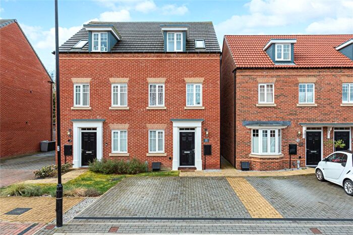 3 Bedroom Semi-Detached House For Sale In Ousebank Drive, Skelton, York, North Yorkshire, YO30
