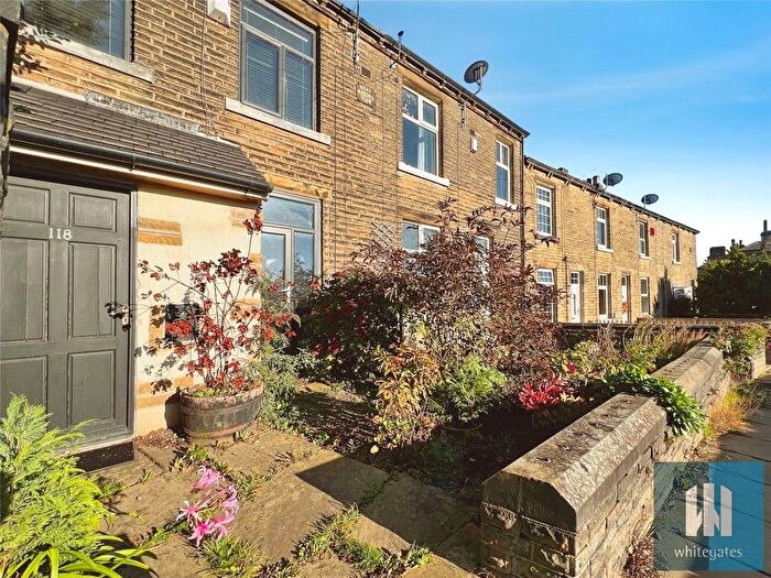 2 Bedroom Terraced House For Sale In Lightcliffe Road, Brighouse, HD6