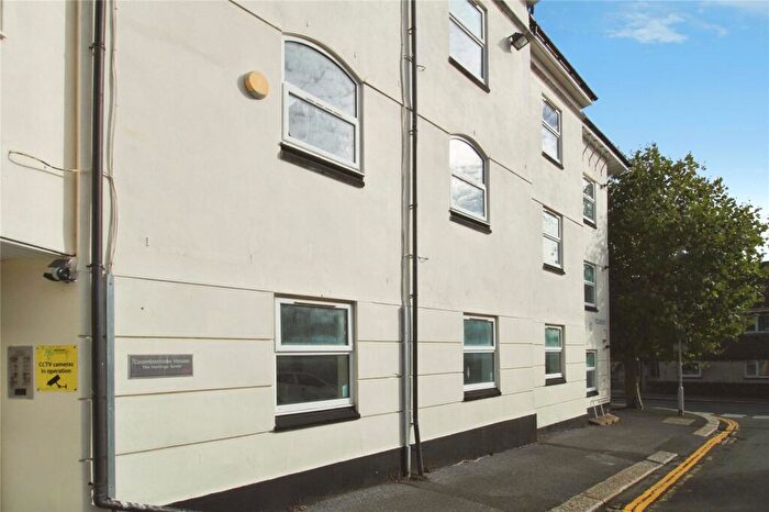 1 Bedroom Flat To Rent In Hastings Street, Plymouth, Devon, PL1