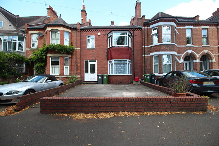 5 Bedroom Terraced House To Rent In Radford Road, Leamington Spa, CV31