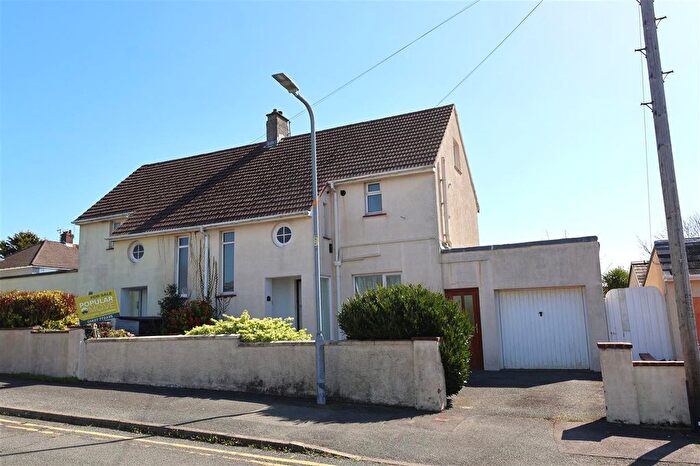 3 Bedroom Semi-Detached House For Sale In The Rise, Haverfordwest, SA61