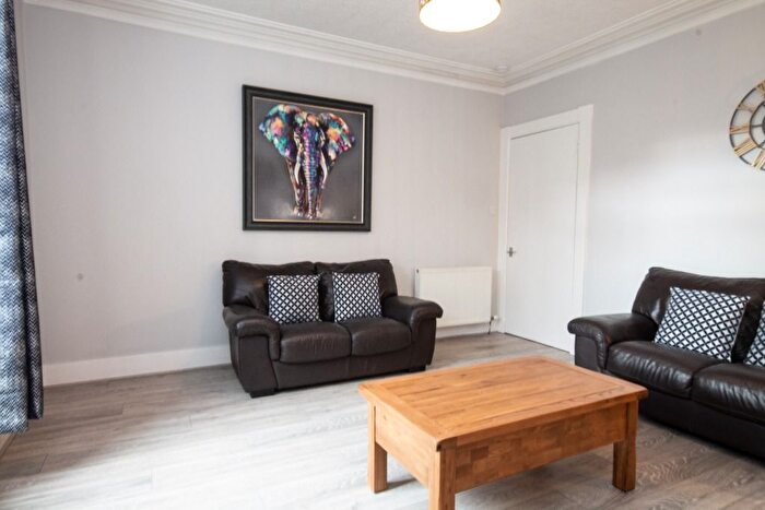 2 Bedroom Flat To Rent In Holburn Road, Holburn, Aberdeen, AB10