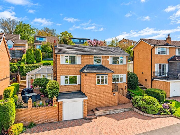 3 Bedroom Detached House For Sale In Quarry Clough, Stalybridge, SK15