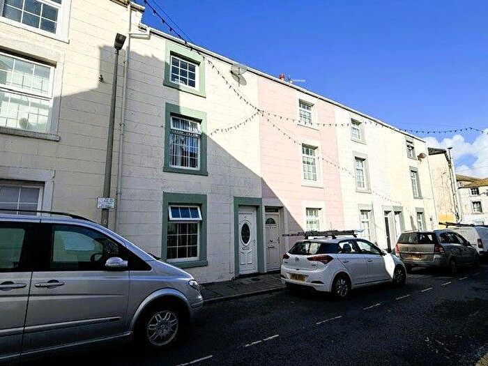 3 Bedroom Terraced House To Rent In Nelson St, Morecambe, LA4