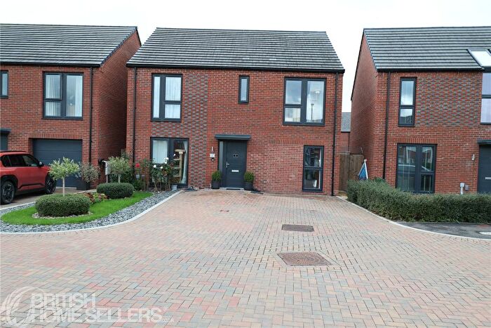 4 Bedroom Detached House For Sale In Carbon Close, Newport, NP19