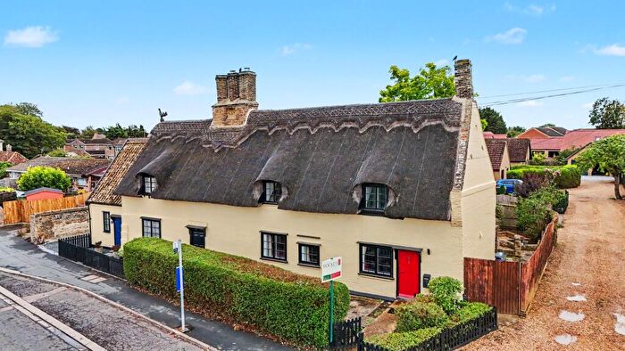 4 Bedroom Semi-Detached House For Sale In Townsend, Soham, CB7