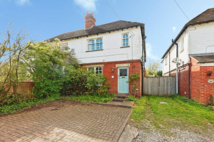 3 Bedroom Semi-Detached House For Sale In Lower Hardres, Canterbury, CT4