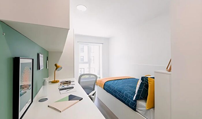 1 Bedroom Flat To Rent In Pittodrie Street, Aberdeen, AB24