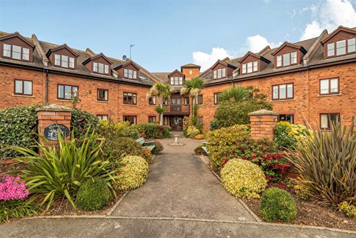 1 Bedroom Retirement Property For Sale In Penrhyn Court, Penrhyn Bay, Llandudno, Conwy, LL30