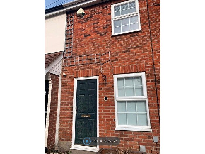 2 Bedroom Terraced House To Rent In Kendall Road, Colchester, CO1