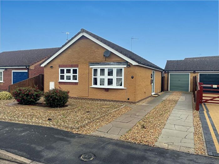 2 Bedroom Detached Bungalow To Rent In The Sidings, Long Sutton, PE12