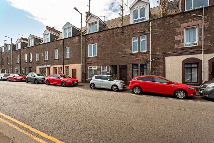 1 Bedroom Flat For Sale In B Montrose Street, Brechin, DD9
