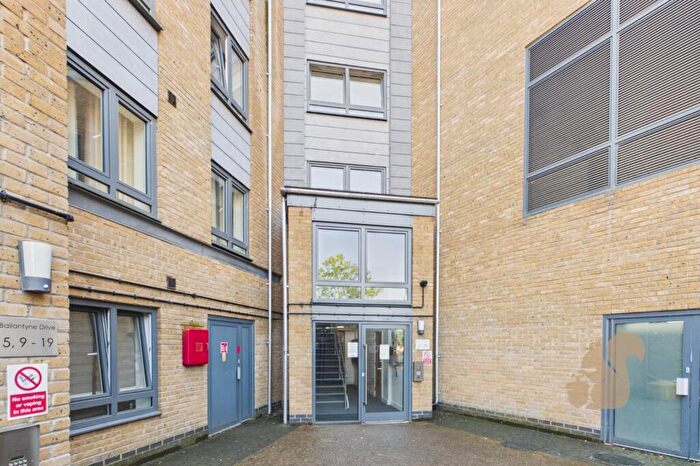 2 Bedroom Apartment For Sale In Ballantyne Drive, Colchester, CO2