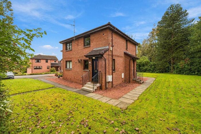 2 Bedroom Flat For Sale In East Kirkland, Dalry, KA24