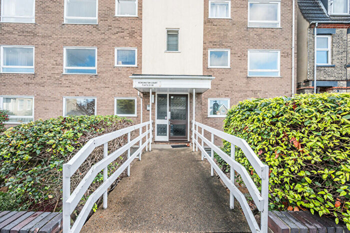 1 Bedroom Apartment To Rent In Kensington Court, London Road South, NR33