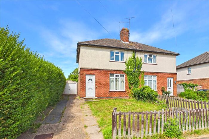 2 Bedroom Semi-Detached House For Sale In Laburnum Crescent, Kettering, Northamptonshire, NN16