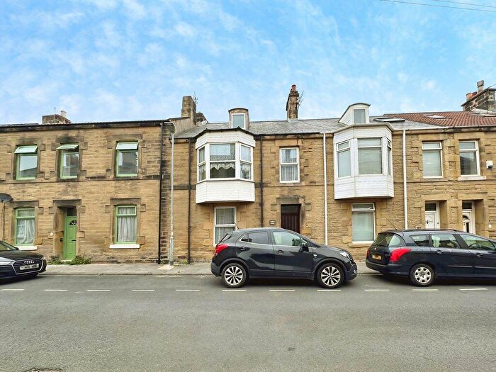 5 Bedroom Terraced House For Sale In Windsor Road, Newbiggin-By-The-Sea, NE64