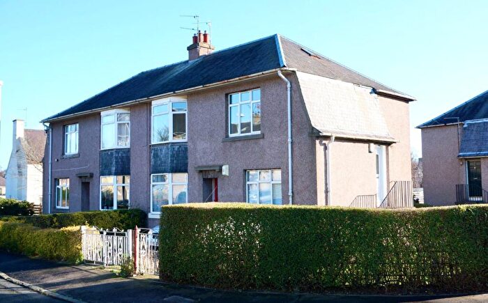 2 Bedroom End Of Terrace House To Rent In Granton Gardens, Edinburgh, EH5