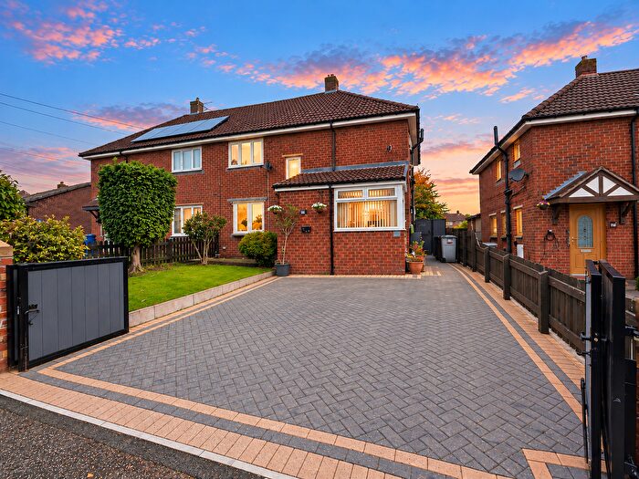 3 Bedroom Semi-Detached House For Sale In Blackheath Road, Barnsley, S71