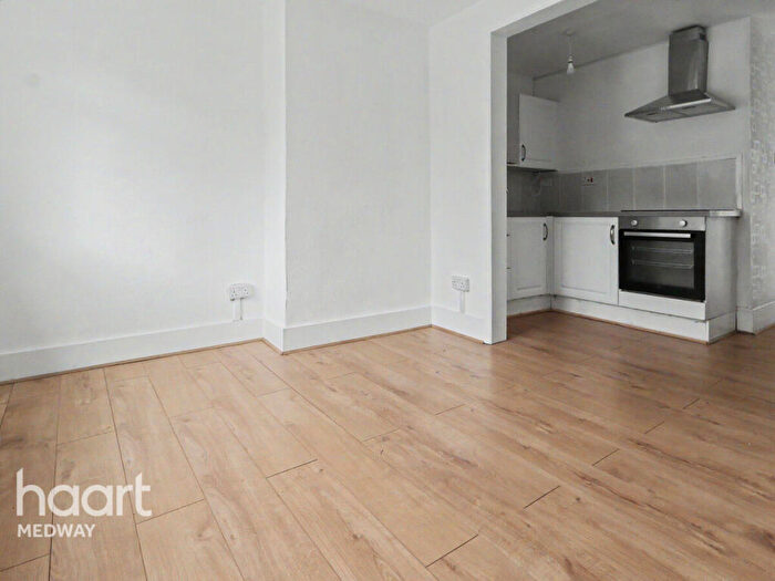 2 Bedroom Terraced House To Rent In Taunton Road, Gravesend, DA11