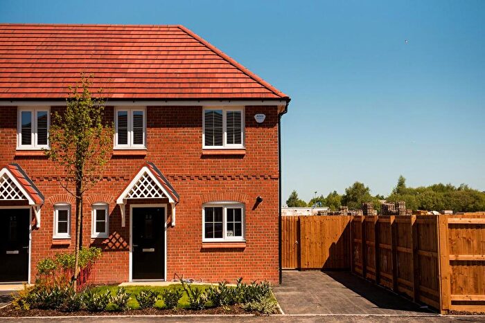 3 Bedroom Semi-Detached House To Rent In Highfield Green, Liverpool, L33
