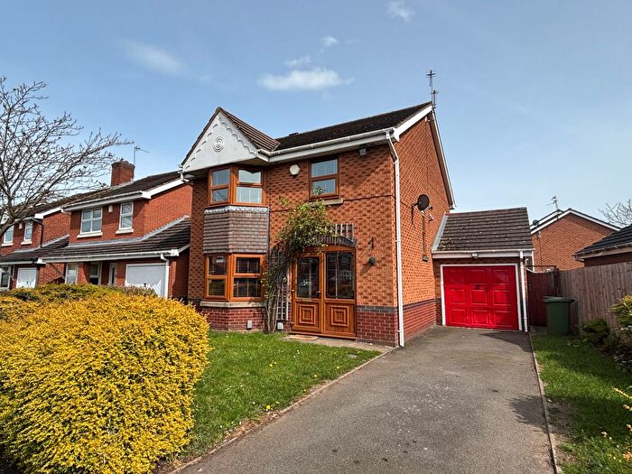 4 Bedroom Property To Rent In Yale Drive, Wolverhampton, WV11