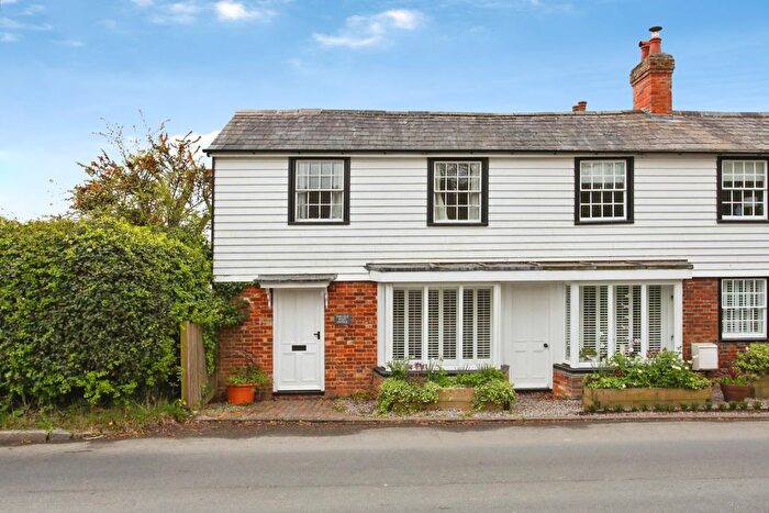 3 Bedroom Semi-Detached House For Sale In Iden Green Road, Iden Green, Cranbrook, Kent, TN17