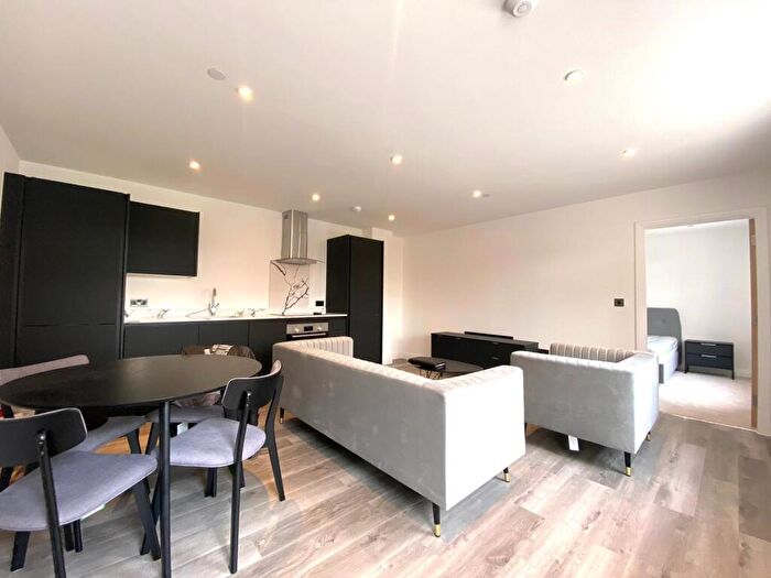2 Bedroom Flat To Rent In Swan Courtyard, Yardley, B26