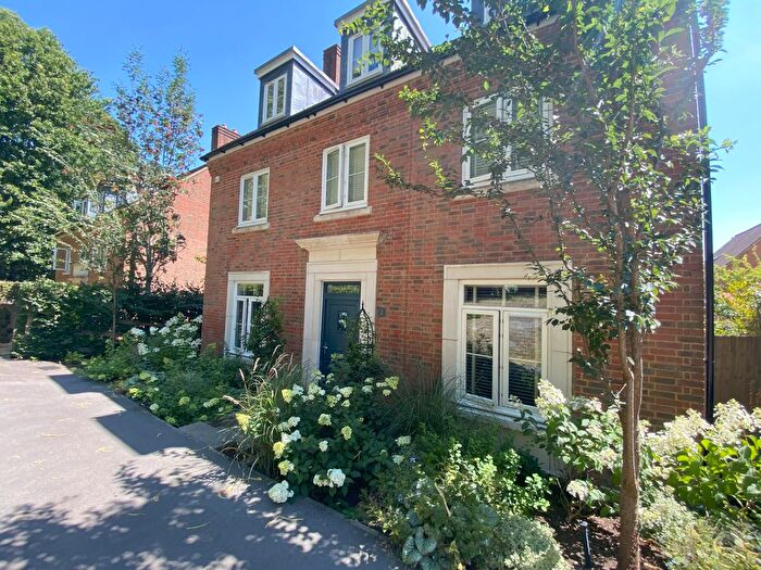 5 Bedroom Detached House For Sale In Sir Geoffrey Todd Walk, Kings Drive, Midhurst, West Sussex, GU29