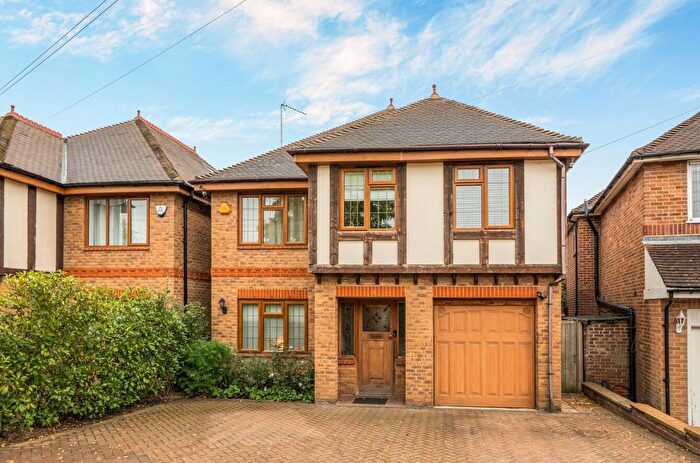 5 Bedroom Detached House For Sale In Northiam, Woodside Park, N12