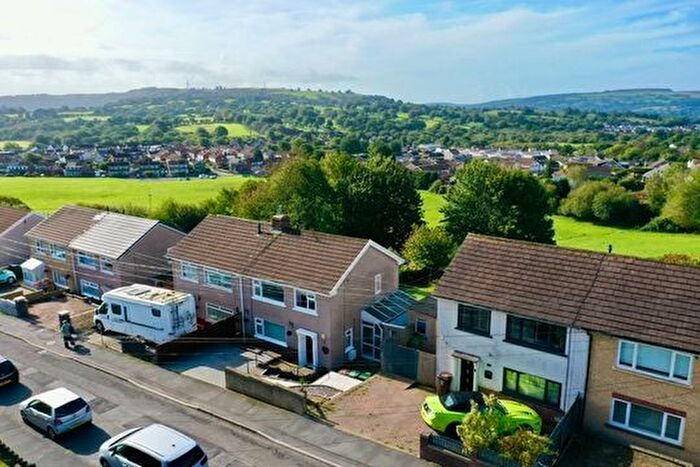 3 Bedroom Semi-Detached House For Sale In Broadmead, Pontllanfraith, Blackwood, NP12