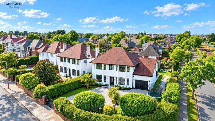5 Bedroom Detached House For Sale In Trafalgar Road, Birkdale, PR8