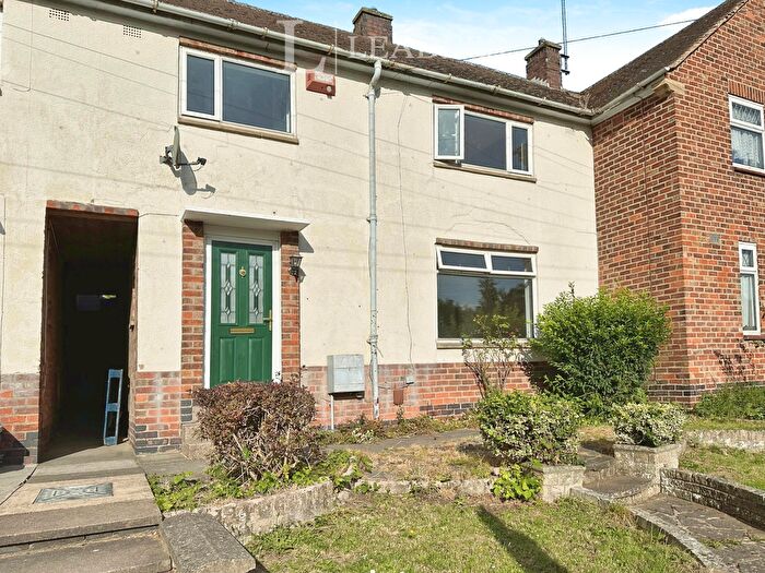 3 Bedroom Semi-Detached House To Rent In Davenport Road, LE5