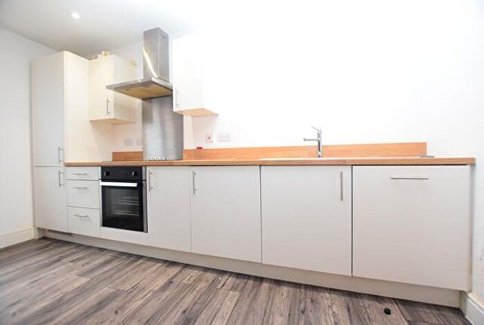 2 Bedroom Apartment To Rent In Queens House, Queen Street, S1