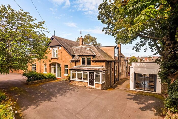 5 Bedroom Semi-Detached House For Sale In Strathern Road, Broughty Ferry, DD5