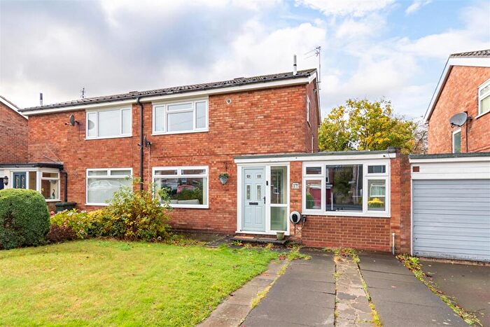 3 Bedroom Semi-Detached House For Sale In Melness Road, Hazlerigg, NE13