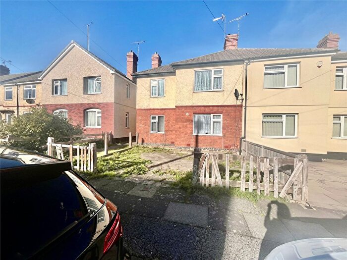 3 Bedroom Semi-Detached House For Sale In Crescent Avenue, West Midlands, CV3