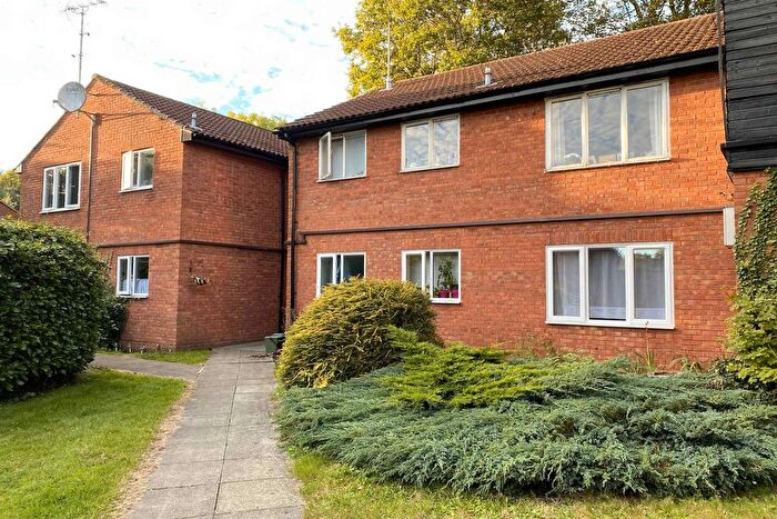 2 Bedroom Flat To Rent In Bookham Court, Church Road, Bookham, Leatherhead, Surrey, KT23
