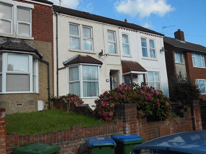 4 Bedroom Terraced House To Rent In Broadlands Road, Highfield, Southampton, SO17