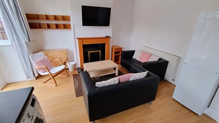 1 Bedroom Property To Rent In Melrosegate, York, YO10