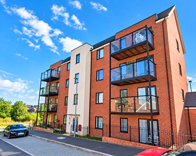 2 Bedroom Apartment To Rent In Whitecastle Way, Kingsmead, MK4