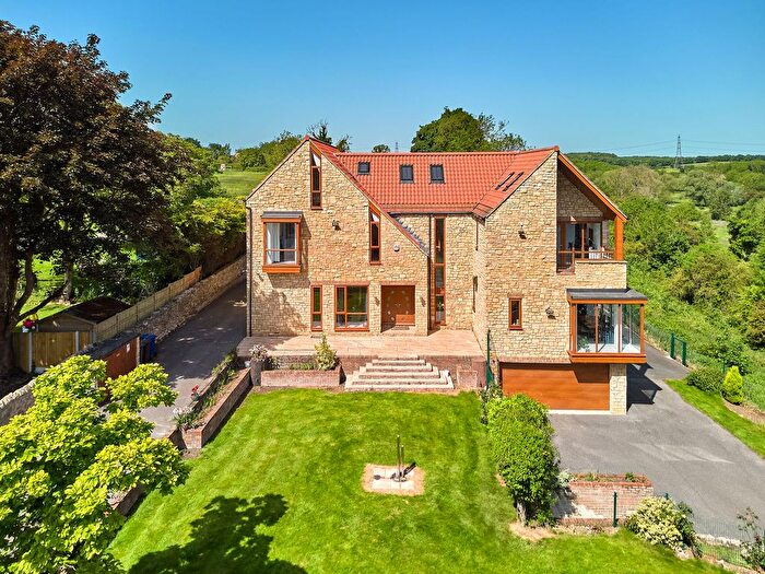 8 Bedroom Detached House For Sale In Cragtops, Kirk Smeaton, WF8