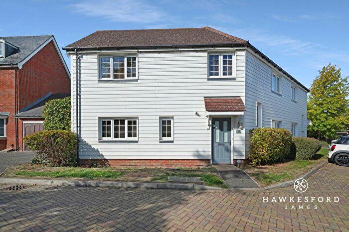 4 Bedroom Semi Detached House For Sale In Marjoram Drive, Sittingbourne, ME10