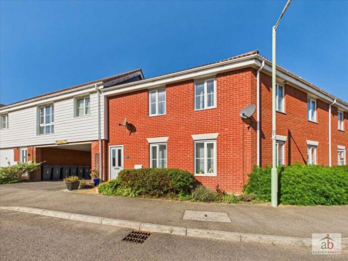 2 Bedroom Apartment For Sale In Newman Drive, Kesgrave, IP5