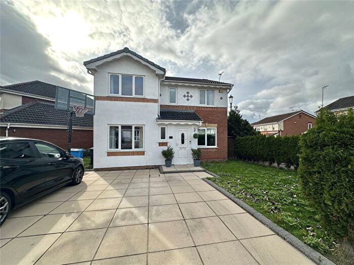 4 Bedroom Detached House For Sale In Wallsend Court, Widnes, Cheshire, WA8